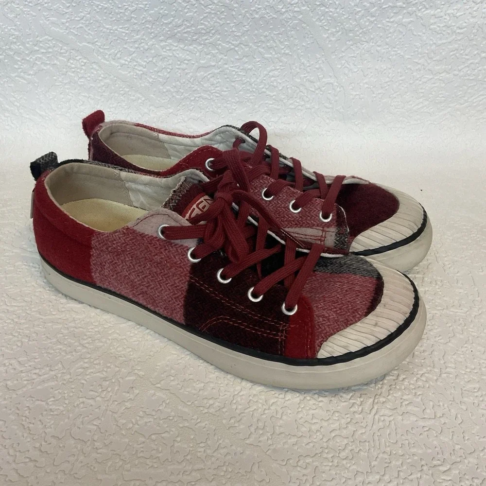 Keen Elsa Sneakers‎ Womens 9 Red Burgundy Buffalo Plaid Wool Lace Up 1019678